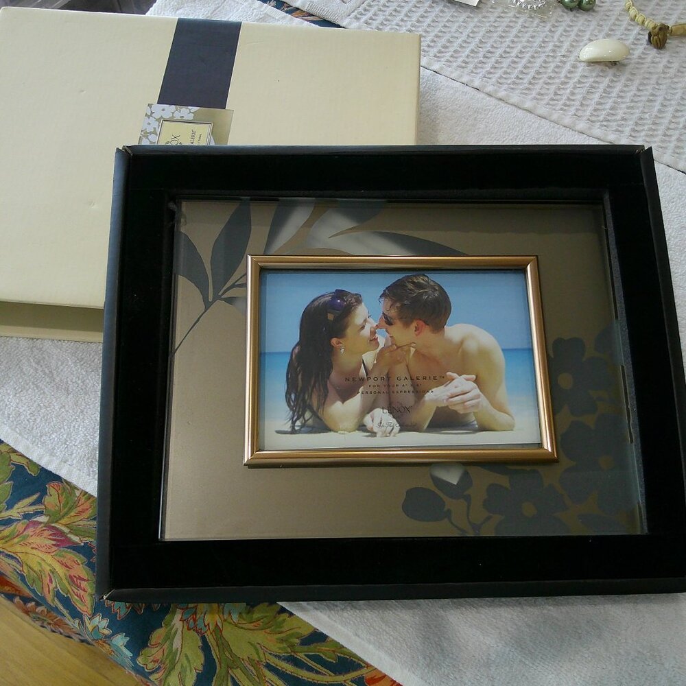 Lenox Bronze Floral 4X6 Frame